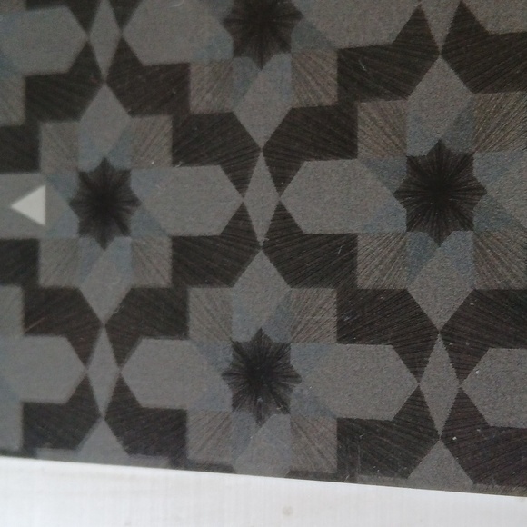 Marriott Hotel Resort Key Card Hotel Room Key Embossed Black & Red Graphics - Picture 4 of 4